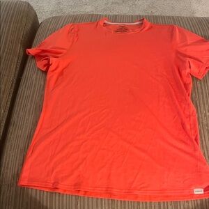 Patagonia XL Tee